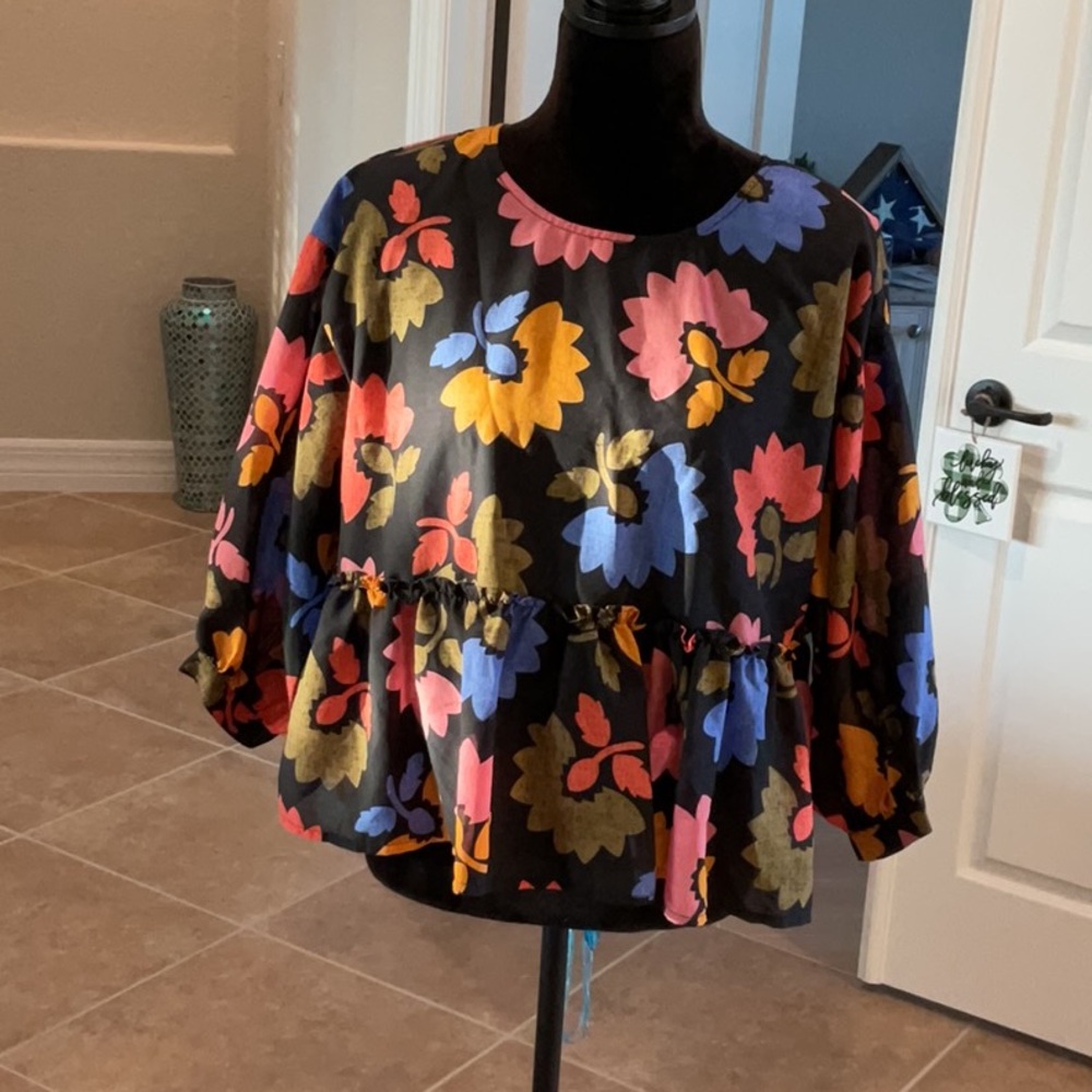 j.marie puff sleeve floral print top, size small